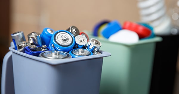 [Dry cell Q&amp;A] How do you dispose of dry cell batteries once they are used up? 