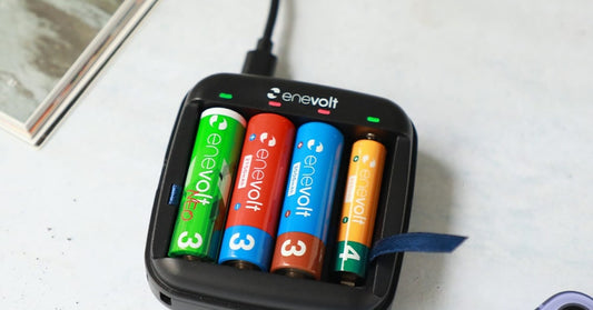 enevoltの充電池を入れたモバイルバッテリー