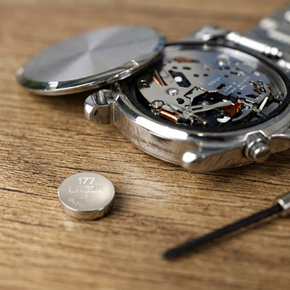 Set of 10 lithium coin batteries CR2032 &amp; 10 alkaline button batteries LR44 